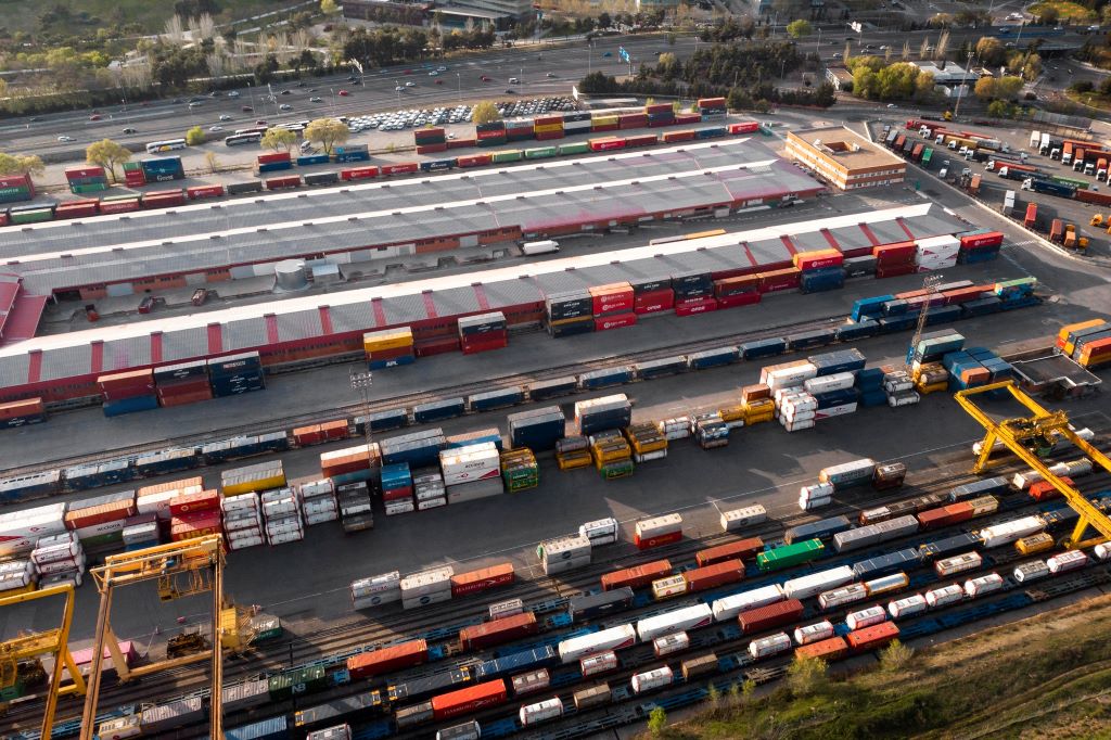 Masterfreight Express | The Ultimate Guide to Preparing Your Freight for Shipping: Tips for Ensuring Safe Deliveries Masterfreight Express | The Ultimate Guide to Preparing Your Freight for Shipping: Tips for Ensuring Safe Deliveries